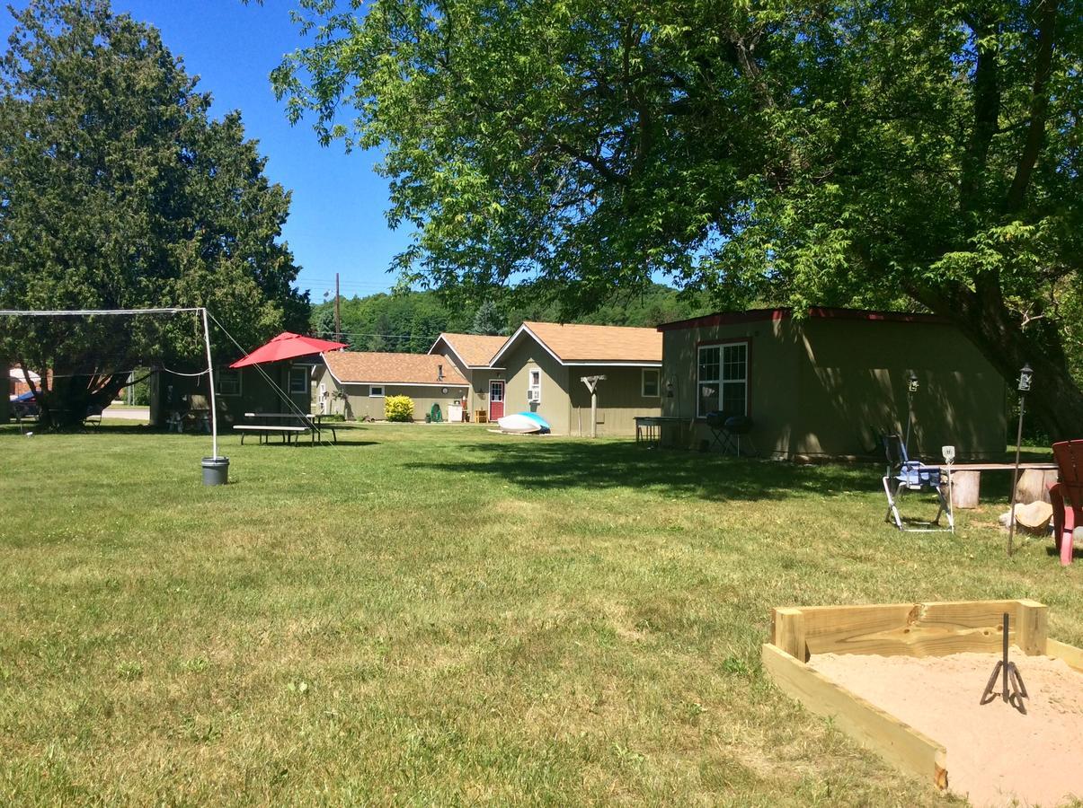 Cedar Ridge Cabins Honor Kültér fotó