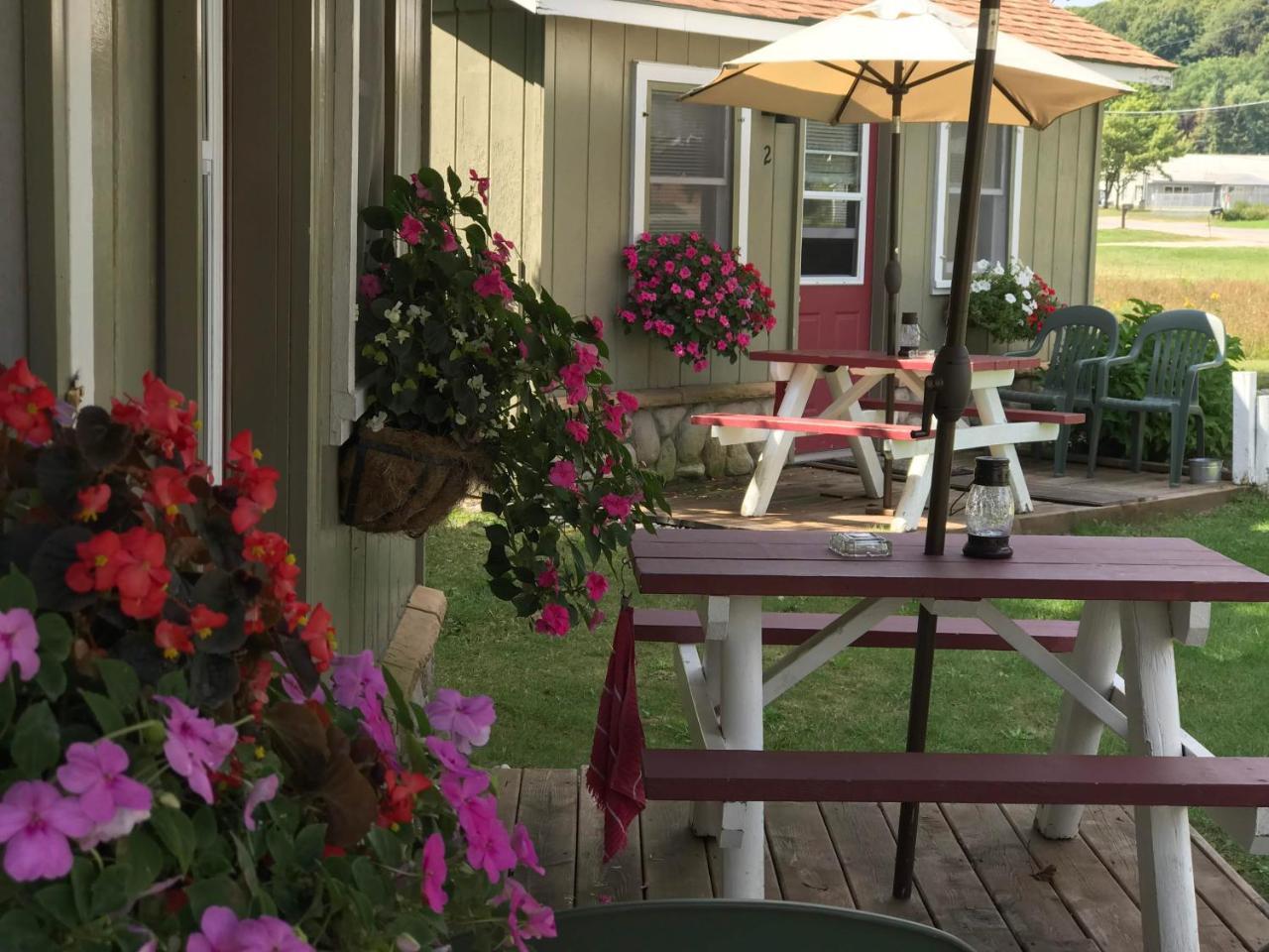 Cedar Ridge Cabins Honor Kültér fotó
